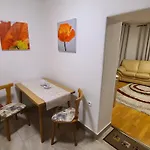 4 Apartman *